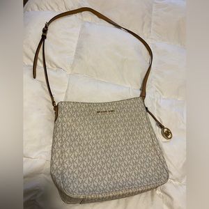 Micheal kors bag